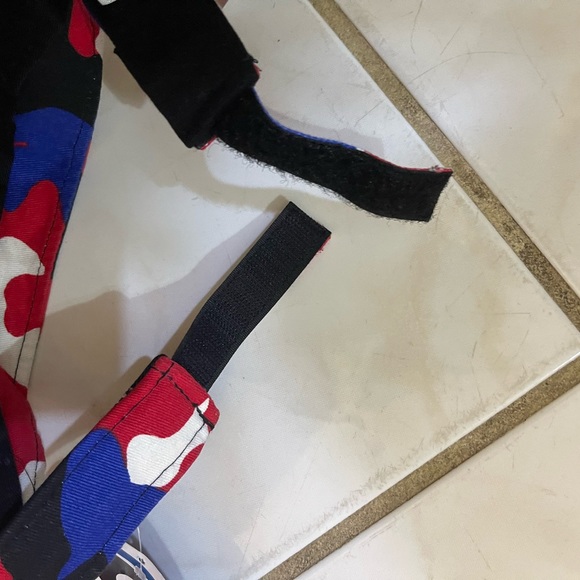 NWT Camo Sport Visor - Picture 3 of 3